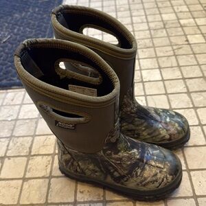Bog boots
